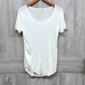 Heart Hips Raw Edge Scoop Neck T-shirt Creme A2